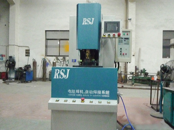 隔水套點(diǎn)焊機(jī) 隔水套點(diǎn)焊機(jī)